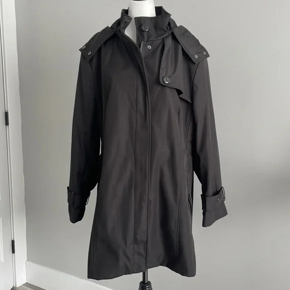 NEW Calvin Klein Softshell Jacket 🖤 - Picture 1 of 15